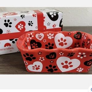 Temp-Tations Seasonal Ruffled 12oz PAWFETTI Mini Loaf Pan Serving Dish RED
